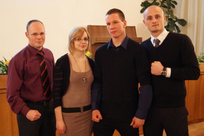 Abteilungsleiter Christian Stumptner mit Anja Kreuzer, Markus Dreiig und Sascha Arsumanjan (v.l.)